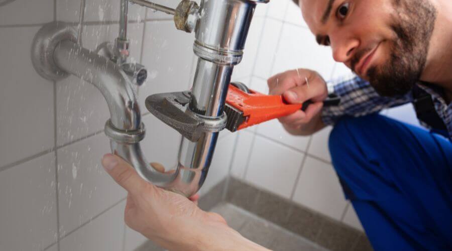 Professional same day plumber services in Niantic, IL